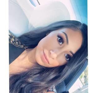 Meet your Posher, Idaly